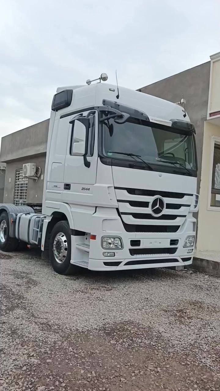 السلام عليكم للبيع ٢٠١٠ كص جديد رقم اربيل لاستفسار ***********
