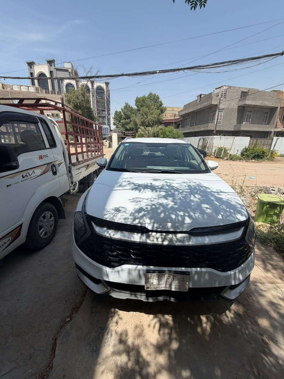 🔥كيا سبورتج 2024 خليجي🔥
ماشية 56 الف كيلو  استعمال شخصي ونضيفة كلش فحص مفتوح باي مكان السبير منازل
السيارة فول مواصفات عده الفتحه 
محرك 2000 دوش 
كراسي كهرباء وتدفئة 
شاحن موبايل
شاشة كاربلاي
تشغيل عن بعد
بصمة تشغيل و ابواب
حساس امامي خلفي
انظمة قيادة متعددة
( السيارة مكفولة عده الي موضح بل صوره ) 
مكان بغداد العطفيه
 للاستفسار الاتصال ع الرقم***********
