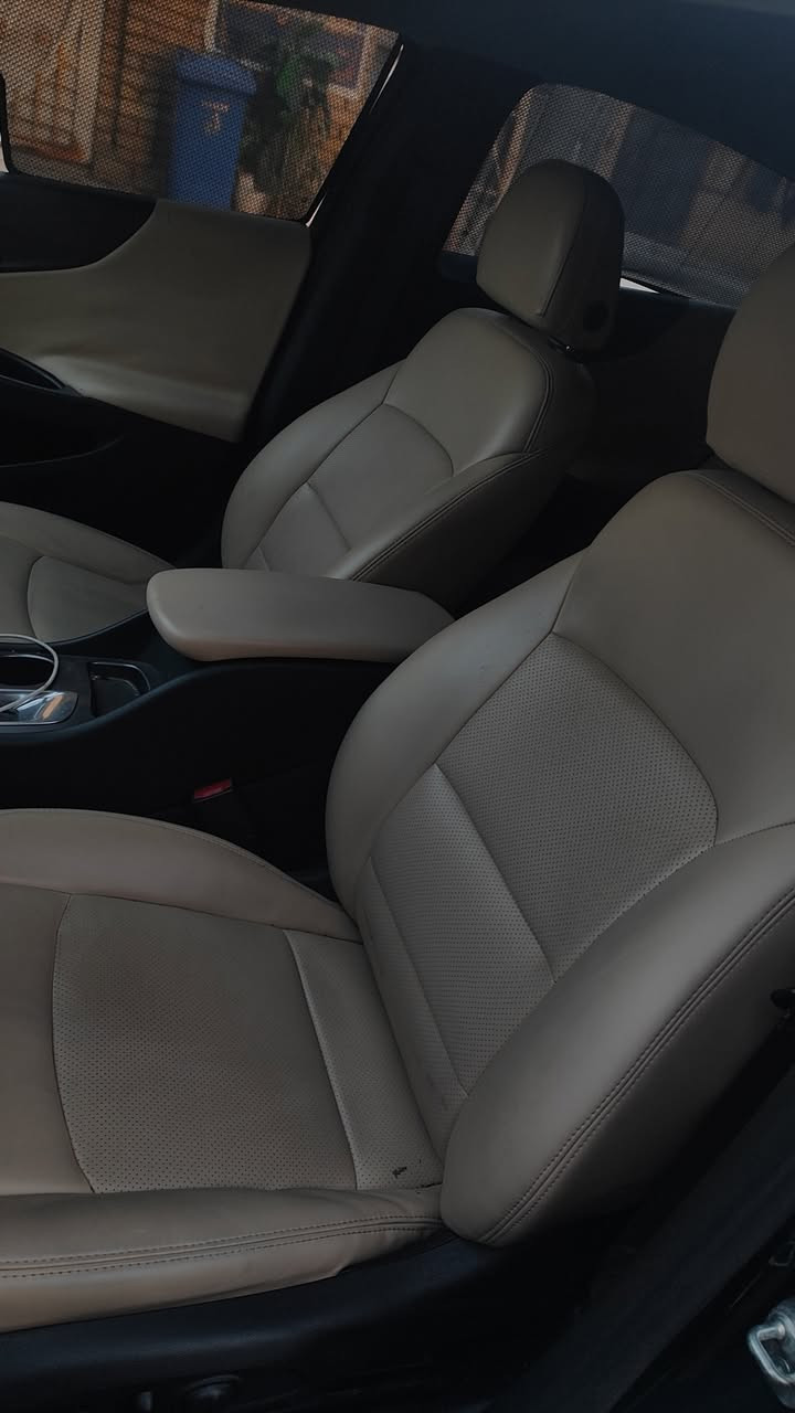 السلام عليكم
ماليبو موديل 2020 رقم كربلاء دولي معوقين باقيلها سنة وتصير حرة 
سنوية2028 مصبوغة عام مكينة كير تبريد مكفول
تخم تاير جديد سيارة كلشي مناقصها مكان كوت سعر78وبيها مجال بسيط ***********
