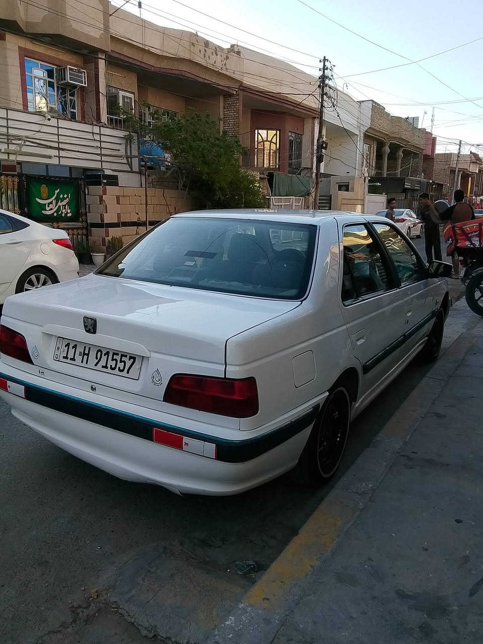 سلام عليكم
بيجو بارص مديل 2020
رقم بغداد باسمي 
سيارة جاهزة 
حادث لغد وبنيد طاير
السعر 43
مكان جكوك
***********
