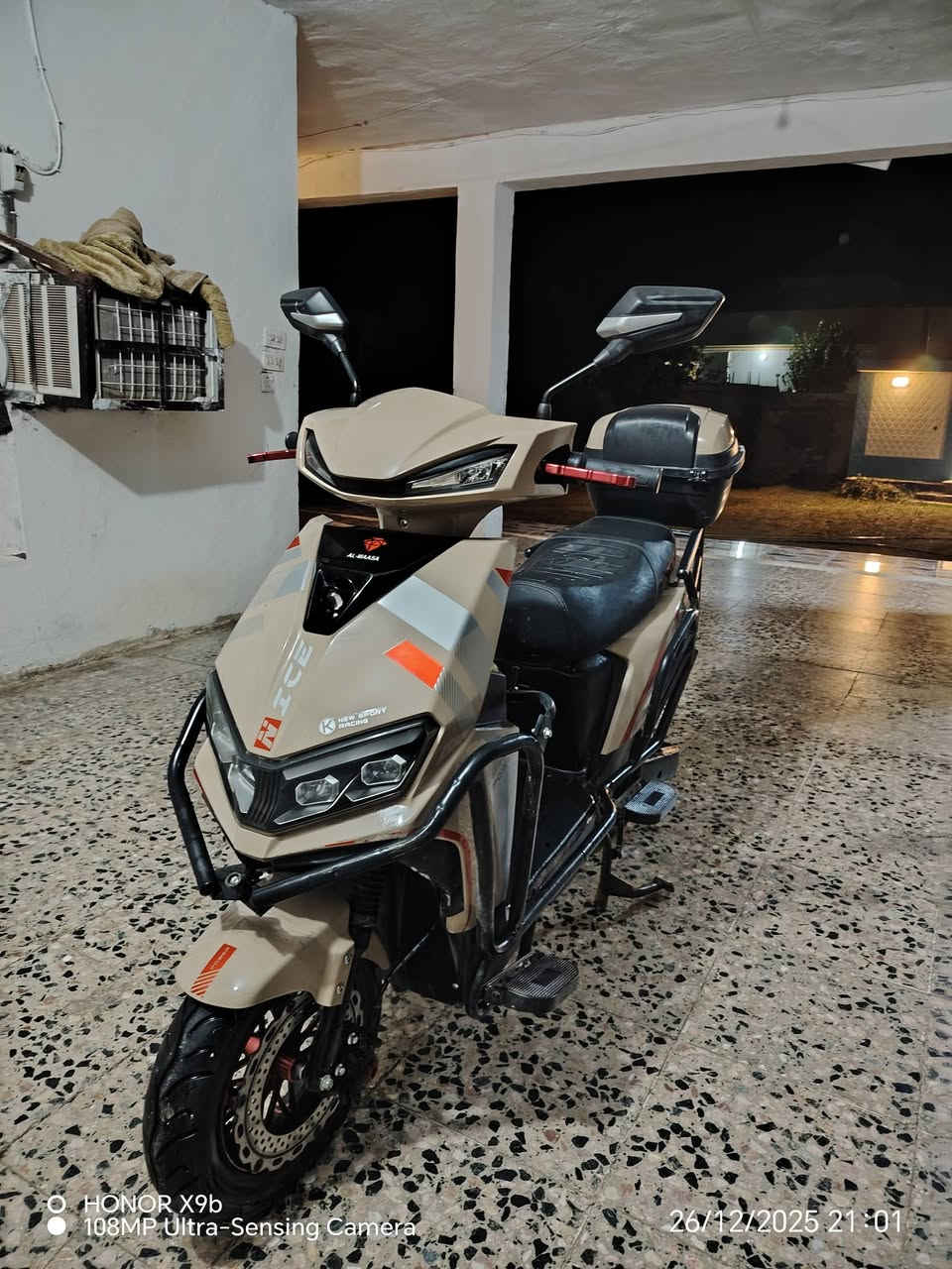 يالله موطور مدرع بل كامل نضافه فول دبل سويج كرت بصمه السعر 650 وبي مجال بسيط للتواصل خاص او على هذا الرقم واتساب بس  ***********
