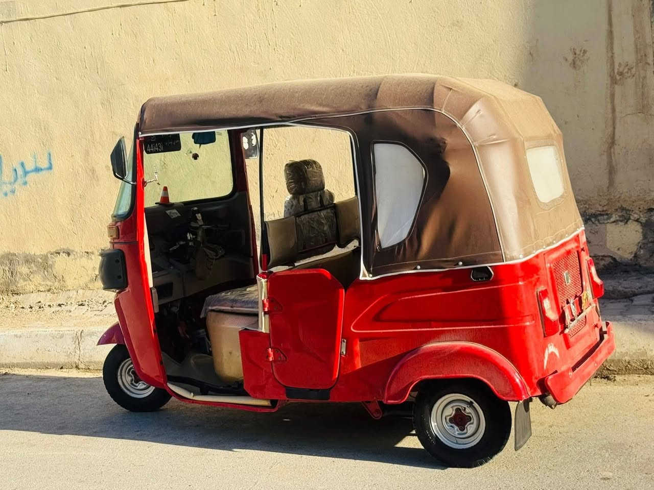 سلام عليكم تكتك لبيع 22 مستعجل ع بيعته ***********
