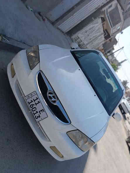 سلام عليكم فيرنا موديل 12 كير اوتوماتيك بدون حادث فقط صبغ مكانات مكشر ومسوي بغداد سعر 80$ الاتصال ***********
