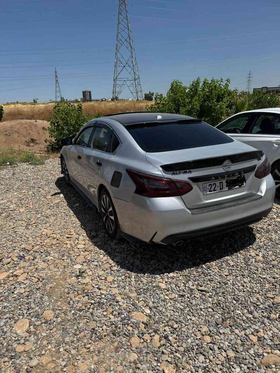 نیسان ێالتیما مۆدئل 2016 SV Plas
مواسه‌فات فول فوله‌ 
***********
سلایت
كوشین كاره‌باییه‌ كوشین هیته‌ره‌
راداره‌
ته‌حه‌كوماتی سوكانیه‌
شاشه‌ گه‌وره‌یه‌
به‌سمه‌یه‌
ته‌بریت مه‌ركه‌زیه‌
لایت زینۆنه‌
سه‌یاره‌كه‌ فول سپۆرت كراوه‌ فول كه‌مالیاته 
چوارتایه‌ نوێئی له‌ژێره‌ ویلی گۆردراوه‌ بۆ گه‌وره‌
سه‌نه‌وی ته‌وه‌كو 2030یه‌ به‌ناوی خۆمه‌
سئرڤس عام كراوه‌ له‌شه‌ریكه‌ی نیسان .
سه‌یاره‌كه‌ وه‌كو لئدران سێ پارچه‌ی پێشه‌وه‌ی هه‌یه‌ بێ ژۆرئ 
***********
سریحیشی 113 وه‌ره‌قه‌ و مه‌جال أربيل, العراق
