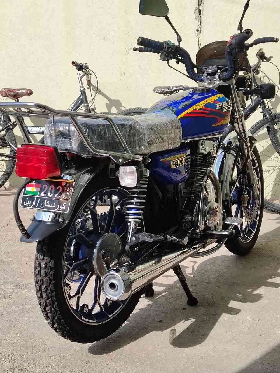 بارت عنتاني 24 سوري اصلي للبيع جهاز إنذار تشغيل عن بعد السعر ٧٥٠ الف *********** منهي  المتور جاهز مية بالاف وطلقة على الطريق
