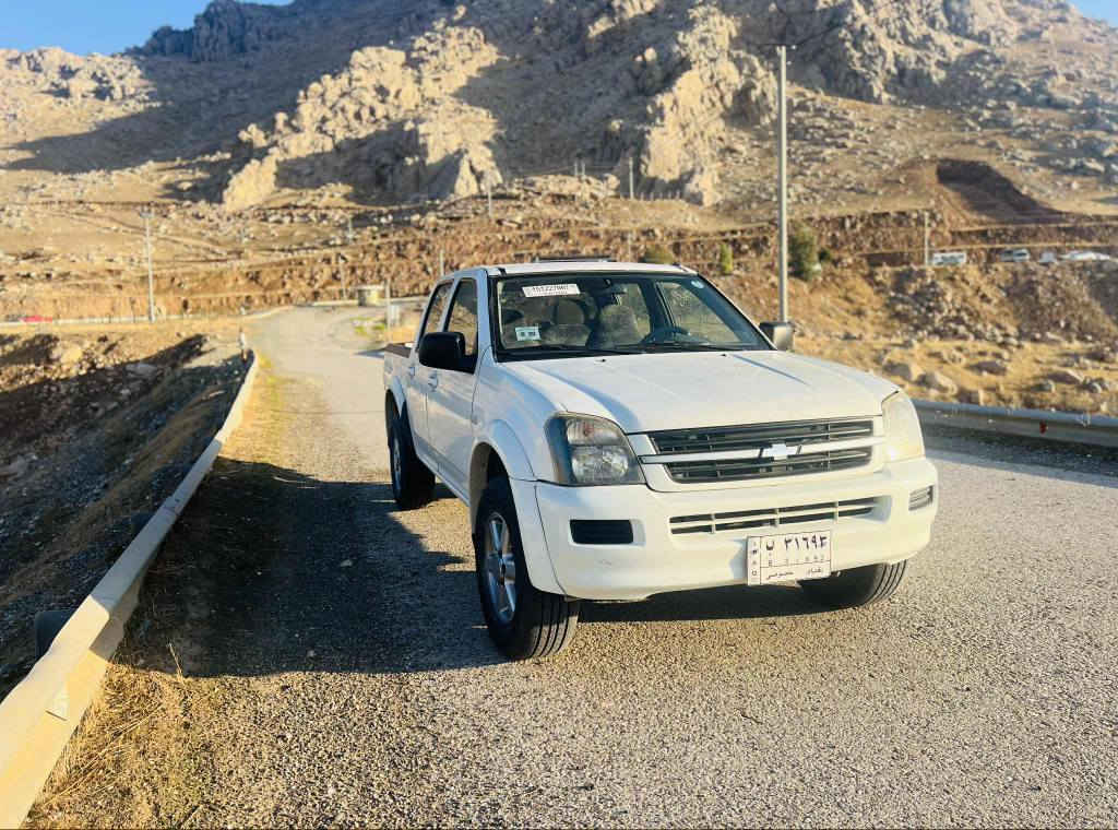 شوفليت 2005 مزايده كتابي له گه له v6 ده بل اكسل جام كاره باي هه موو شتي به شه رت بي دح مو ليدراو جوار تايه و ويلي لوك اكسل ده بل اكسل كار ه باي هه موي به شه رت سحري 57 وه ره قه شوين رانيه  *********** رانية, السليمانية
