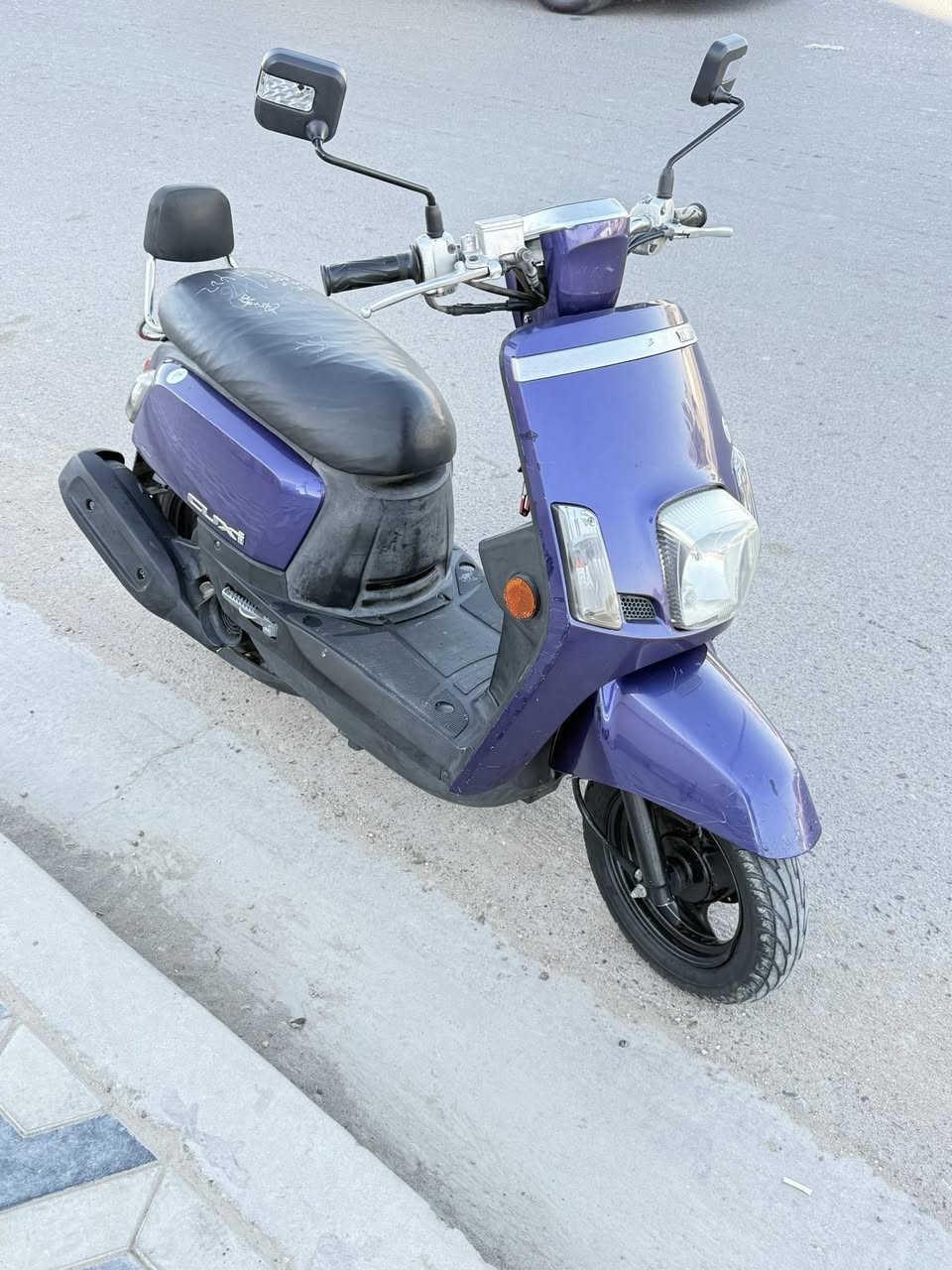 سلا عليكم شباب بوليسي مسطره الدراجه 2011الدراجه جديده بمعنه الكلمه  جيب فيتر وتعال افحصهاا  كلهاا على وضع البلاد من كهربائيات من مكينه  حته الشاشه مالتها  شغاله  والدراجه اني  منزلهاا من الرمبه بيدي والوصل موجود بل جنطه  بسمي الدراجه  

المكان بغداد بياع 
 
الرقم *********** 

السعرر  925 وبيهاا مجال قليل
