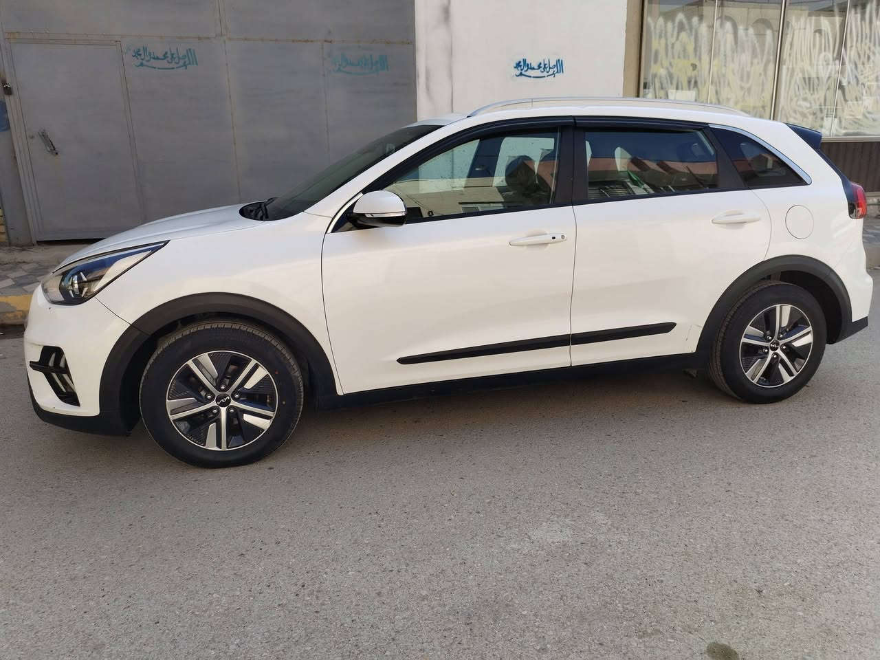 رقم بغداد ب أسمي تحويل شوكت ما تريد
سياره مال جناي 

السعر 145 وبيهه مجال بسيط 

الاستفسار اتصل *********** 

مكاني واسط الكوت مركز المدينه
