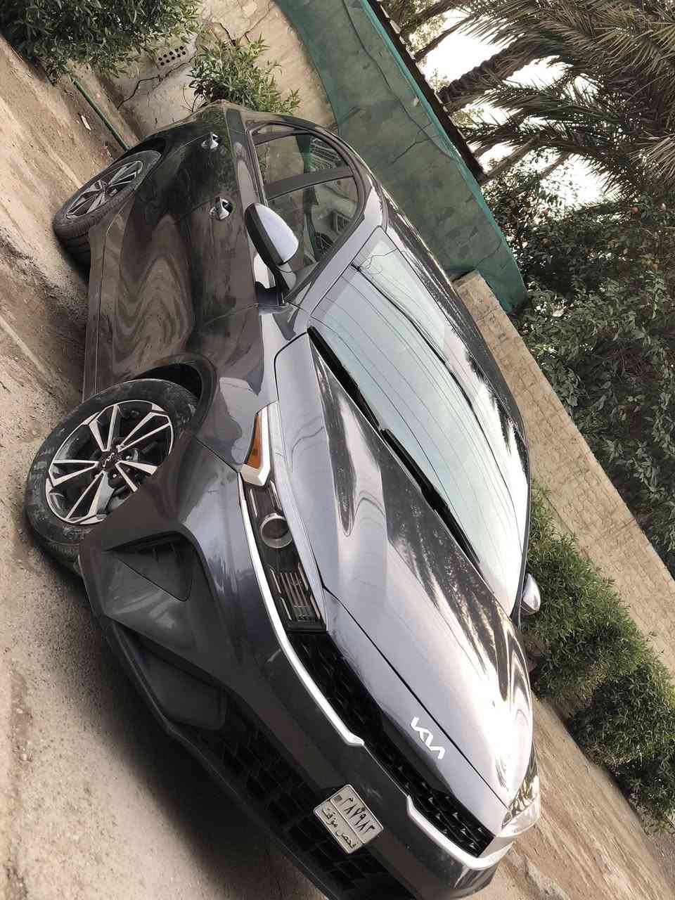 سلام عليكم فوتي موديل 2024
وارد امريكي حادث موضوح بل صور 
مواصفات تحكمات صفحتين 
كامره شاشه رادار امامي خلفي 
بدون ارقام بسمي 
عنوان بغداد جديده الامين الثانيه 
سعر   130  رقم الهاتف 
***********
