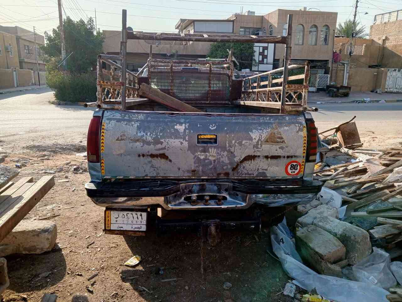 سلام عليكم سياره بهبهان حمل فحل ثمن براغي  مكينه 8 سلندر مكينه وكير جدد رقم بصره مكان السياره بغداد رقم السعر 25 صاحب السياره ***********
