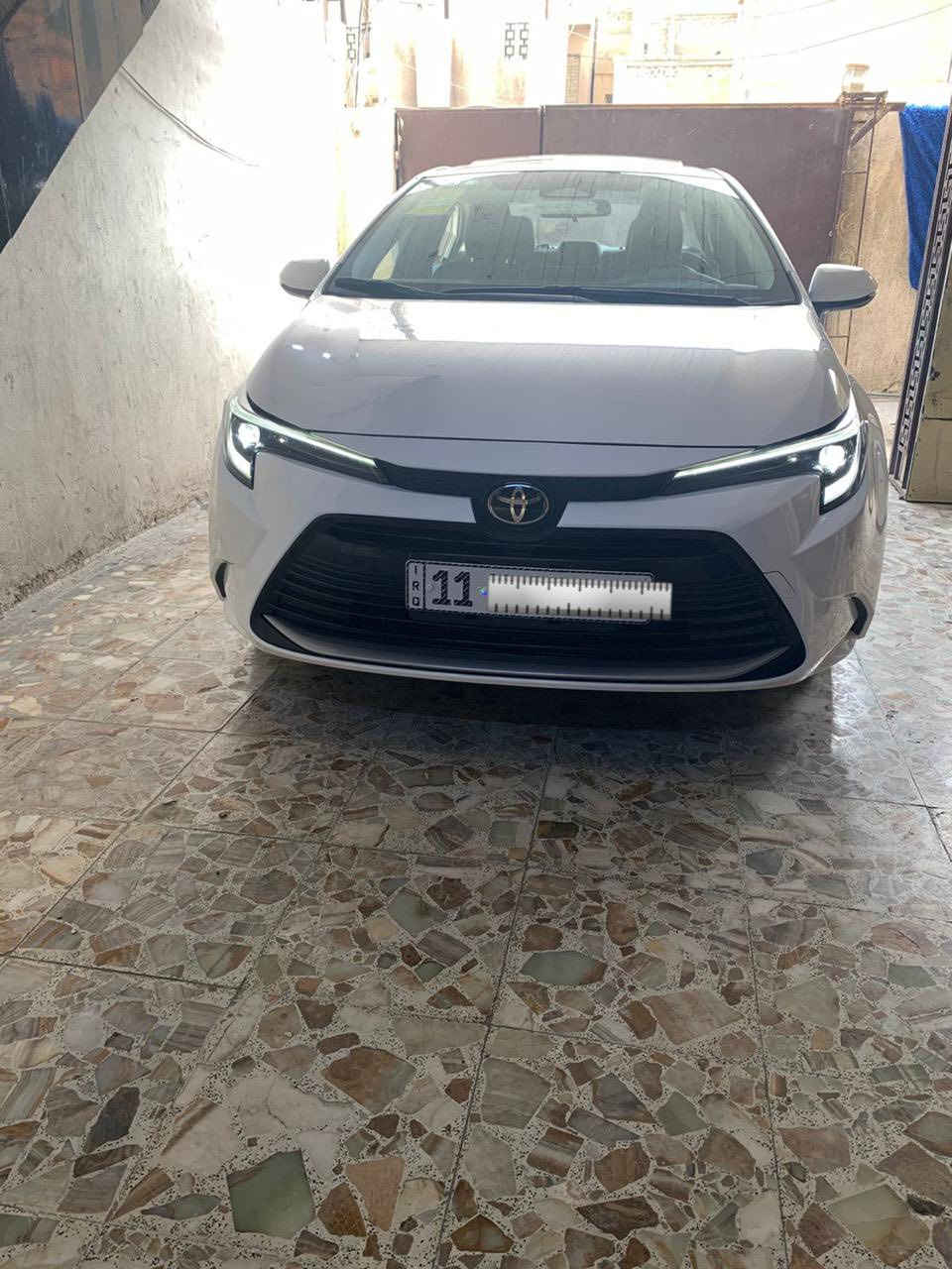 كورلا 2025 الشكل الامريكي السياره على وضع الشركه ماشيه 6 الف بسمي تحويل ثاني يوم السياره كفاله عامه ما عده الموجود بصوره مئشر فقط فول مواصفات السياره جديده HEV رادار قياده ذاتيه تحكمات استيرن ومواصفات الكورلا معروفه السعر153 مكان البياع  الاستفسار ***********
