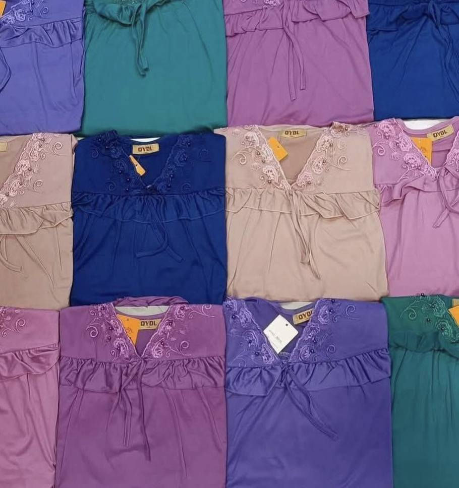 #خامة فانيلة قطن #قالب راهي 💞
السعر ٨ الف


**إذا كنت صاحب هذا الإعلان وتريد حذفه لأي سبب، رجاءا أرسل رسالة إلى الدعم الفني**