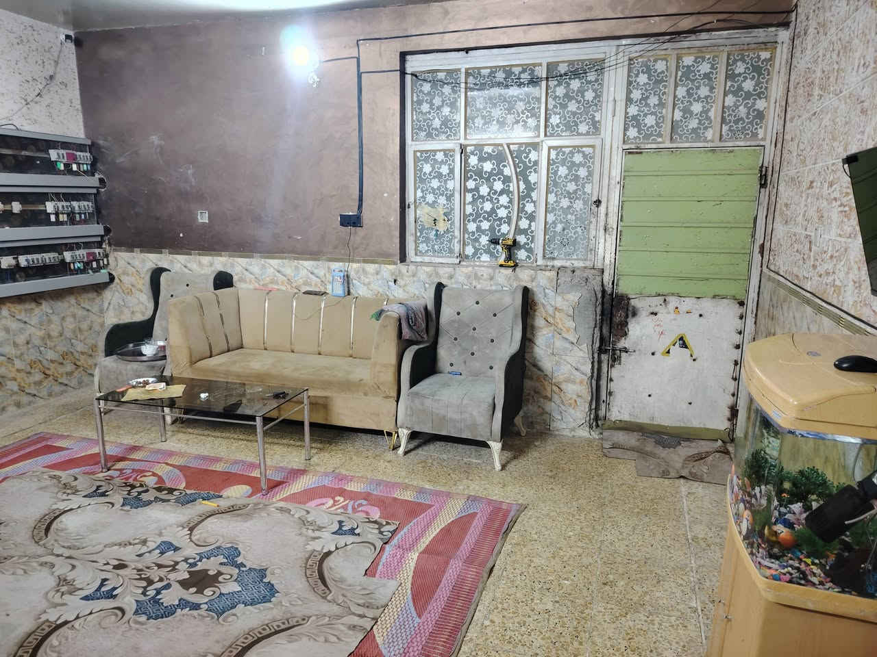 سلام عليكم موقع البيع مكان الشعب الغرير ***********
