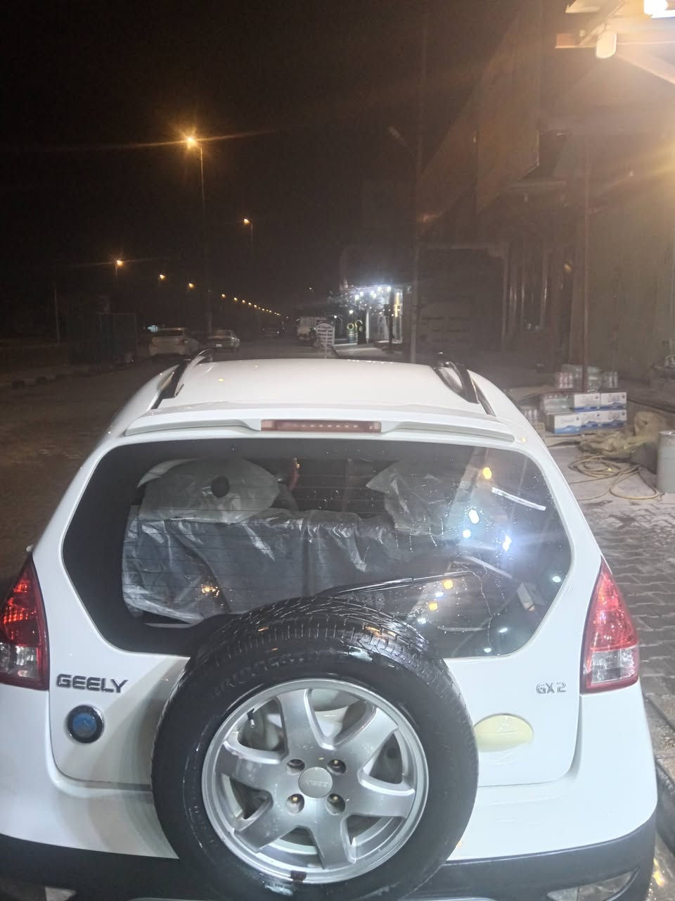 سلام عليكم بانده كروز للبيع
موديل 2013
حداديه جديده
تبريد شغال
كهربأيات شغلات هزه جديده سنويه لل 29
سياره جاهزه
 ***********
العنوان النجف
لل الاستفسار واتساب واتصال
   السعر  (56) وبيه مجال
