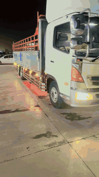 سلام عليكم هينو للبيع موديل ٢١ مكينه ٥ سوبر مكفوله من كلشي رقم بغداد مكاني واسط حفريه ***********
