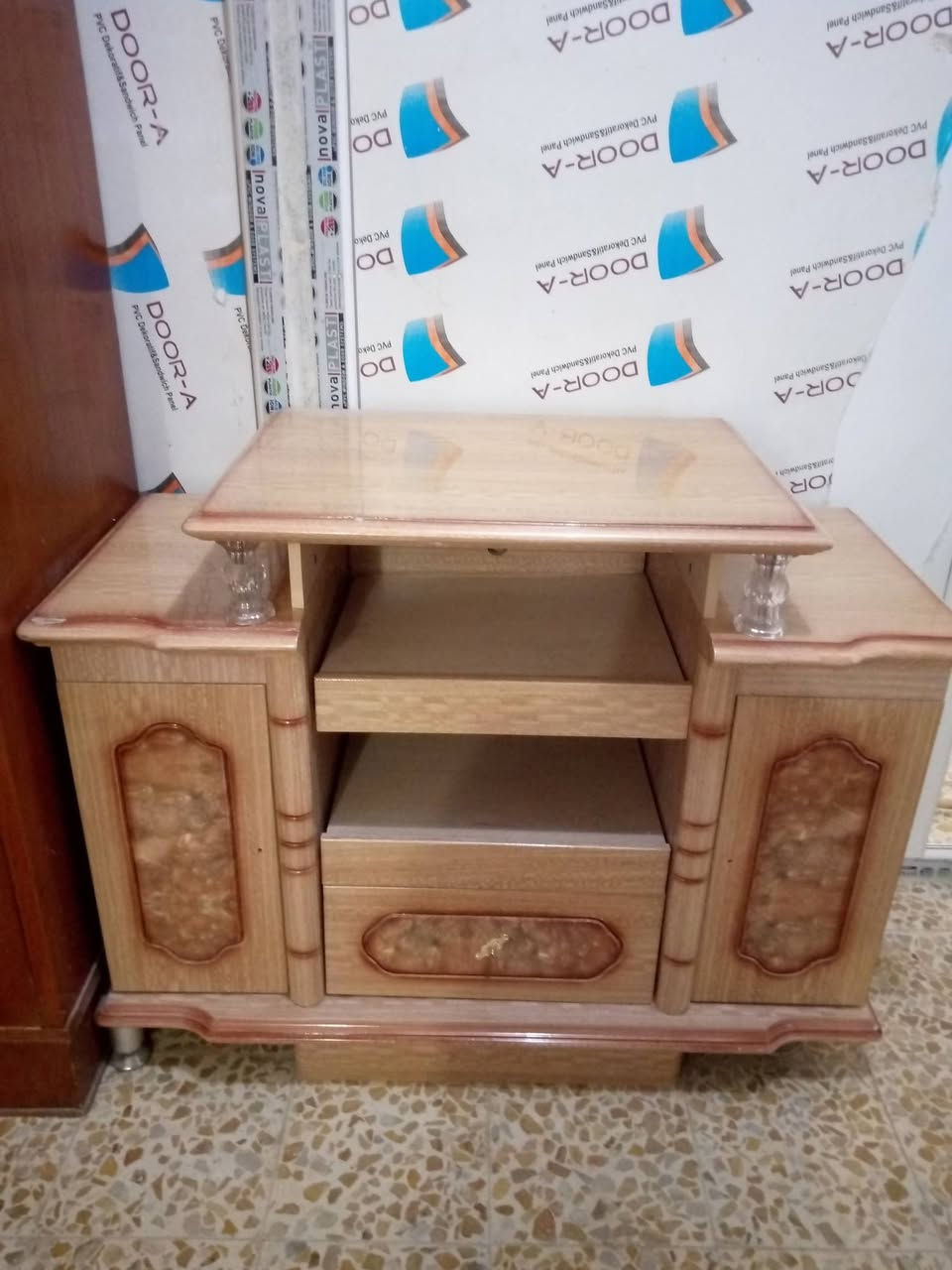 غرفة نوم للبيع ٥ قطع 
للاستفسار ***********
