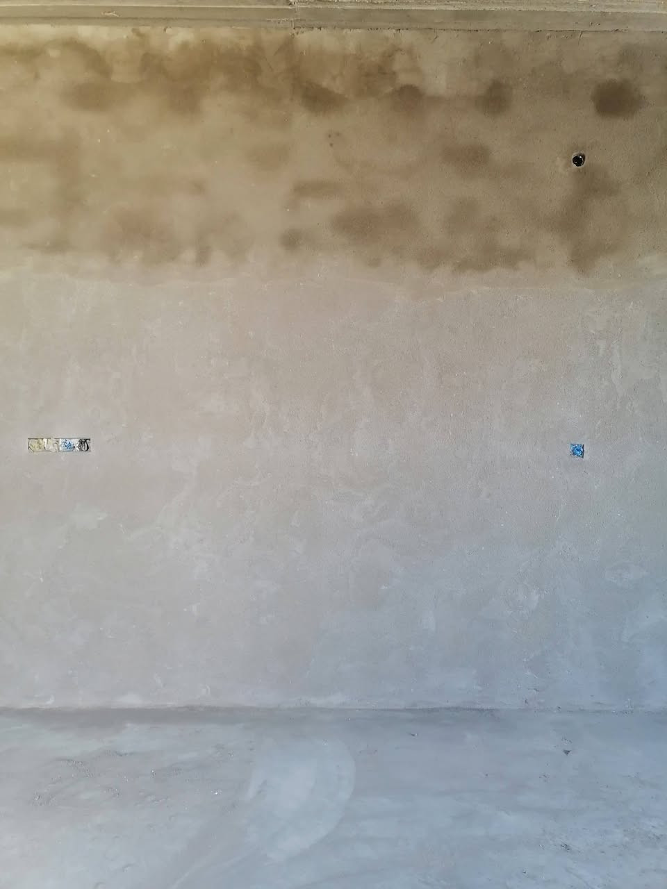 كادر لبخ جاهز حسب الطلب يوميه مكطوعه خشنه ناعمه جص نثار سرعه نظافه ***********
