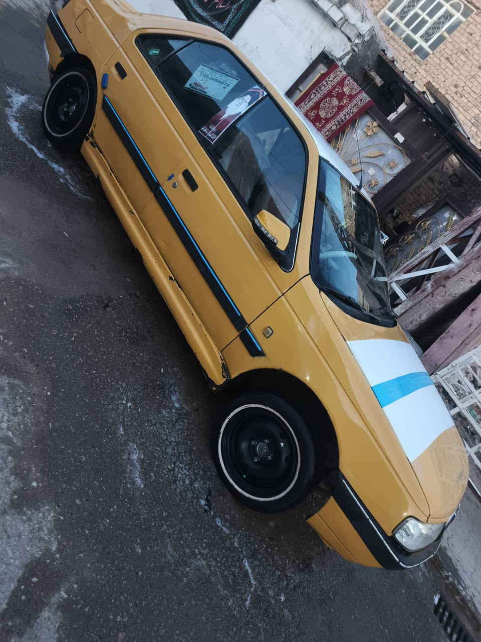 يال الله سلام عليكم
للبيع بيجو ٤٠٥مديل ١٢ مكينه وكير فرنسي مكفول شرط 

تبريد ثلج شرط 

سياره جاهزه مامتعوبه سعر ٢٦ وبيه مجال قليل *********** ولرزق عله الله
