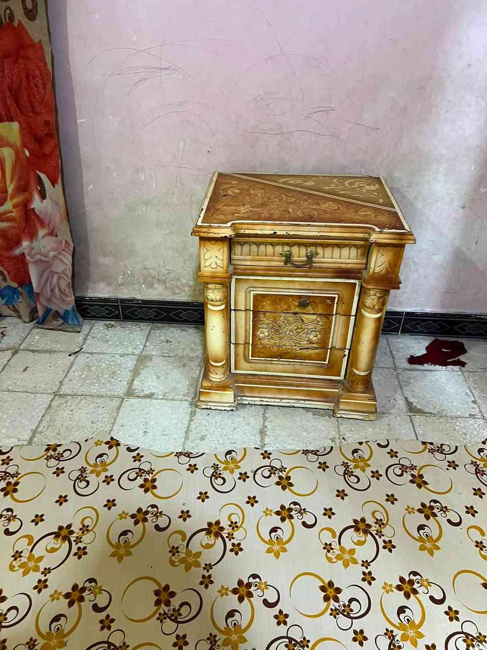 قرفه مستعمله كويتي السعر وتساب مناسب جداً  العنوان البصره رقم *********** التوصيل جميع المحافظات
