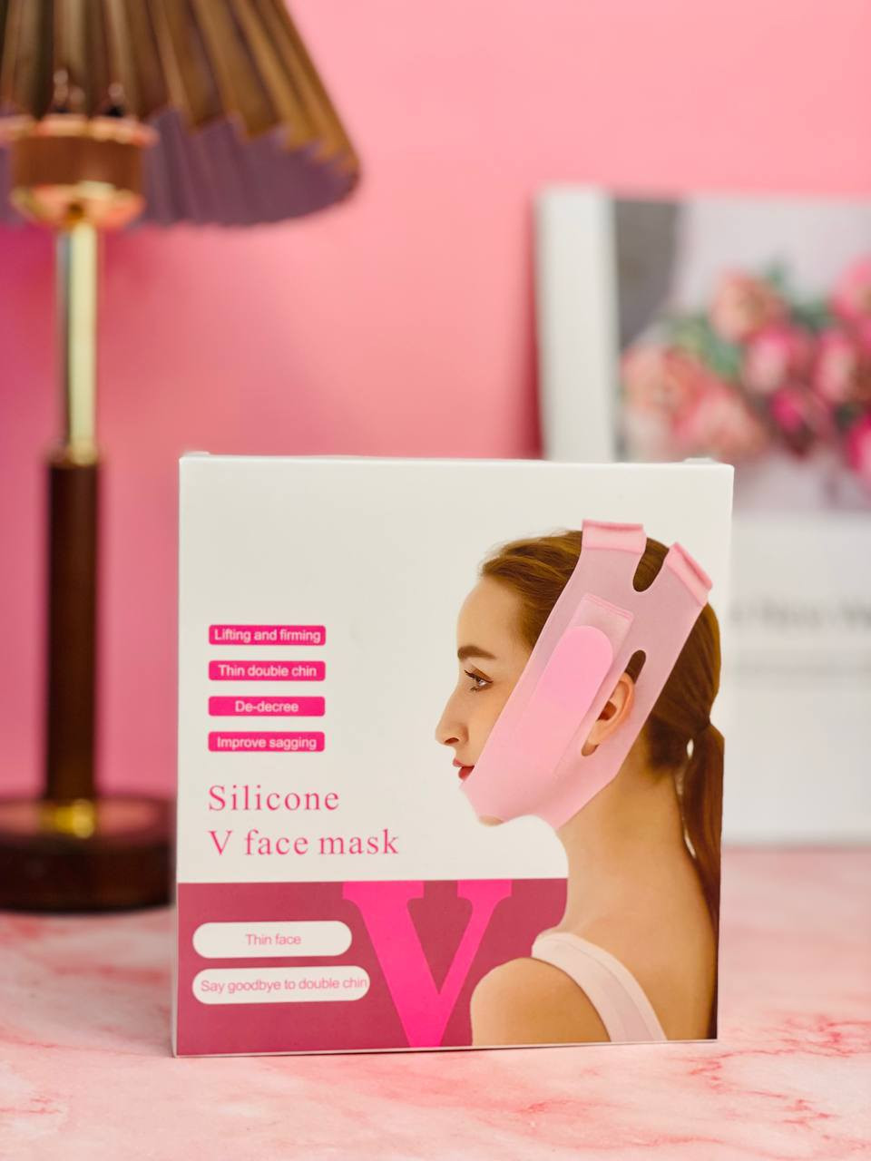 🌸مشد الذقن المزدوج 
(VFox) Lifting and firming
Thin double chin De-decree
Improve sagging Silicone V face mask Thin face Say goodbye to double chin
مشد حرق دهون الذقن المزدوج ( اللغلوغ) وشد الوجه الطبي 
🌸 يستخدم ٣ ساعات في اليوم لمده شهر
🌸 كما يلبس تحت الحجاب ويرسم الحنك
🌸 المشد الحراري  للذقن المزدوج ( اللغلوغ) وشد الوجه 
🌸 تم تصميم هذا المشد خصيصًا للحصول على وجه خالي من الذقن المزدوج  
يتكون من  الألياف الحراريه فائقة المرونة ، التحفيز الحراري العميق للدهون 🔥،
يحرق الدهون🔥 بسرعة ويعزز الدورة الدموية في بشرة الوجه.
ولن يختفي التأثير بالغسيل

✅شد منقطة الذقن وازالة الترهلات مشد الوجه للتنحيف ورفع الذقن ورفع الوجه على شكل V للسيدات مثالية لتخسيس الوجه المشد السحري
✅مواد خفيفة احترافية ، ناعمة ، قابلة للتنفس ومرونة جيدة.
✅العلاج الطبيعي ، ليس له آثار جانبية ، آمن للاستخدام.
✅الفيلكرو مع التصاق قوي ، قابل للتعديل بنفسك.
✅حزام الذقن المزدوجة, ولكل الرقبة المتدلية هي مشكلة تؤرق الكثير من السيدات خاصة مع التقدم في العمر, ويأتي مشد الذقن ليكون طوق النجاة للكثير منهن للتخلص من الذقن المزدوجة دون تكبد الكثير من الجهد, والمال على جلسات الليزر, والعمليات تغنيكي عنها
#الاصلي 💯✔️


**إذا كنت صاحب هذا الإعلان وتريد حذفه لأي سبب، رجاءا أرسل رسالة إلى الدعم الفني**