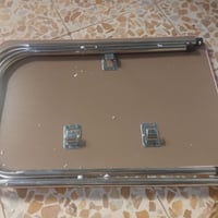ميز سفاري • شامل التوصيل