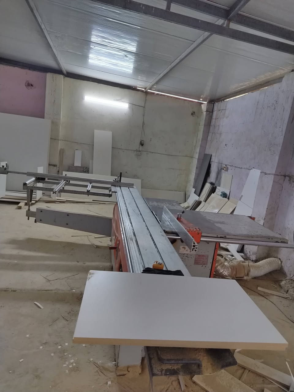 السلام عليكم كتر تركي هدف 3800 للبيع السعر 4 مليون ونص
***********
