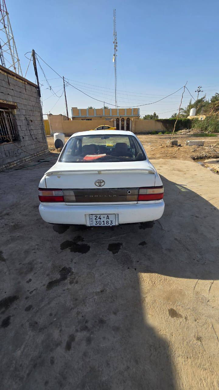 كورلا يسرى بلاد موديل ٩٧ سياره جاهزه على اخير حداديه ١٠٠% تخم تاير كهربائيات مكينه وكير كفاله كير عادي سنونيه جديده مصار شهر  بسمي تريد تحويل تريد وكاله سياره مابيها لا صبغ ولا حادث سعره ٥٢ بيها مجال للستفسار ***********
