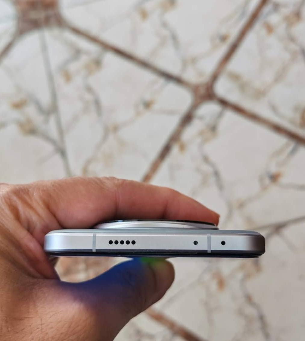 هونر ماجك 7برو للبيع. الجهاز جديد كلش ميفرق عن الي ينفتح من الكارتون  بحيث لاسق الشركه بعدة بي 
السعر 850  استخدامي اله اقل الشهر


**إذا كنت صاحب هذا الإعلان وتريد حذفه لأي سبب، رجاءا أرسل رسالة إلى الدعم الفني**