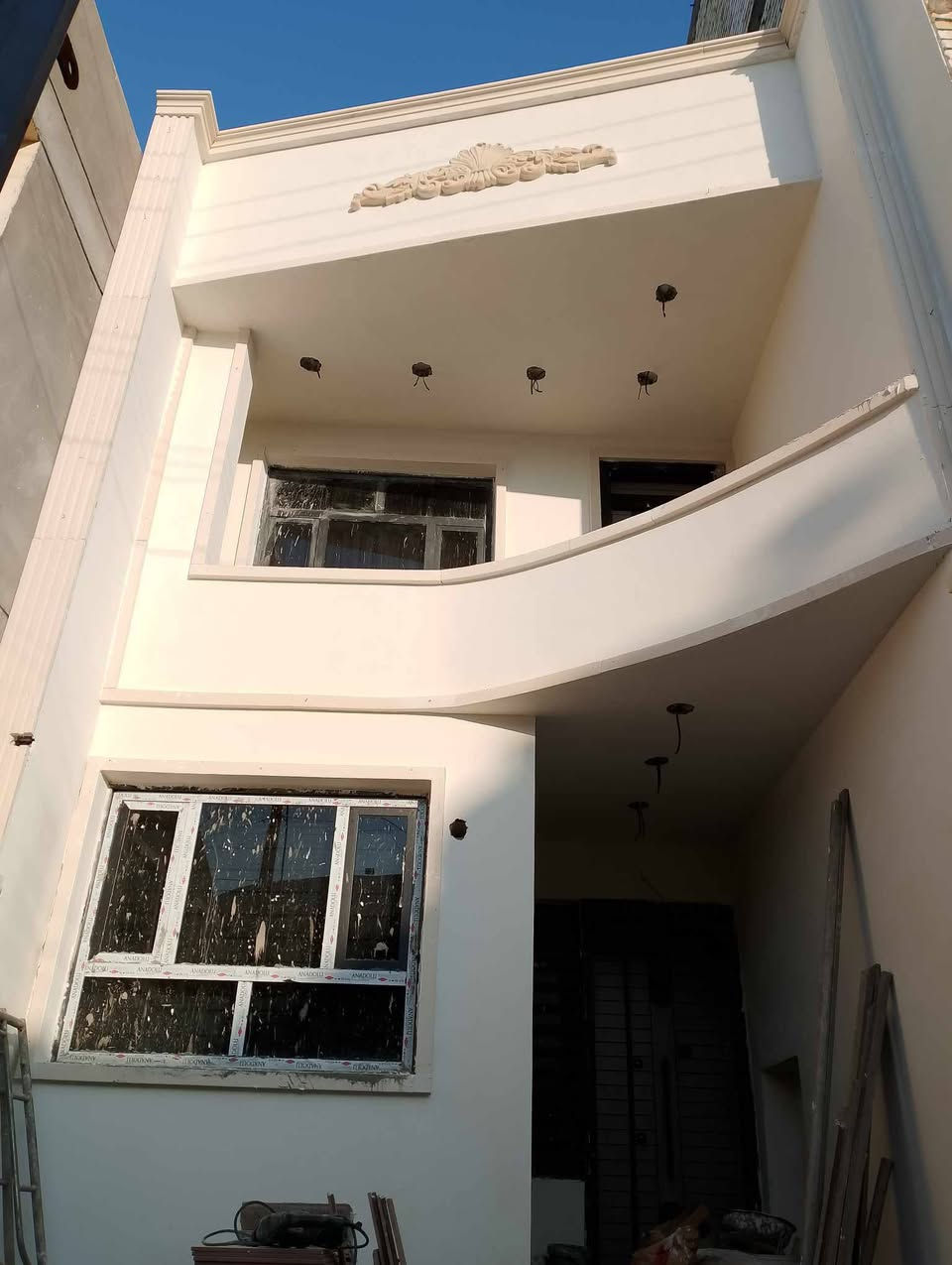 خلفه لبخ جرار تشمع نثر سغل لبخ واجهيات بسعر مناسب حالين متفرق مكاني بغداد هاذا رقمي ***********
