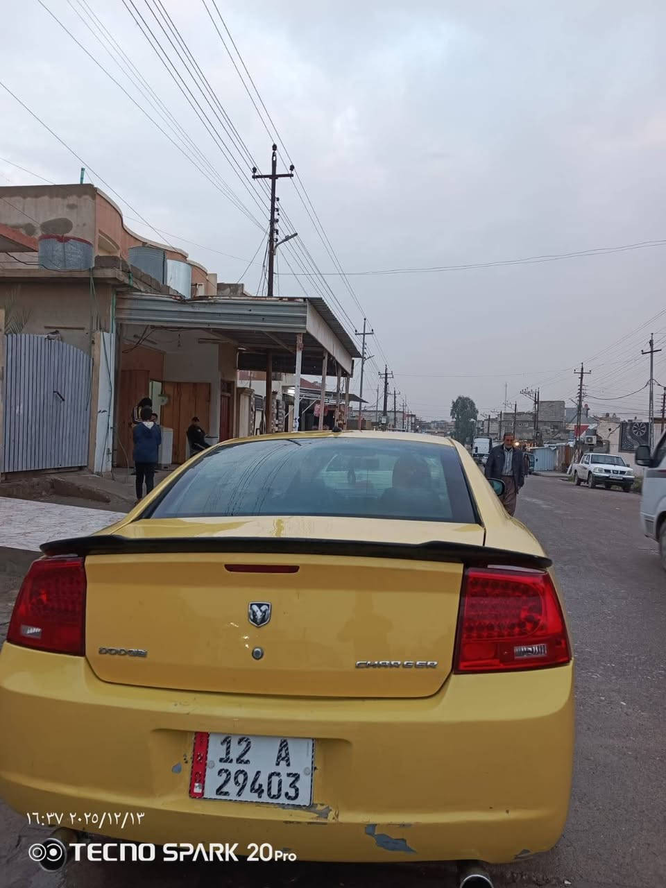 السلام عليكم ورحمة الله وبركاته للبيع جارجر 2008 مصفره هيئة وغرامات بسمي رقم جديد سنوية لغاية 30 سعر 100 هذا رقمي *********** أو *********** ابو عمر
