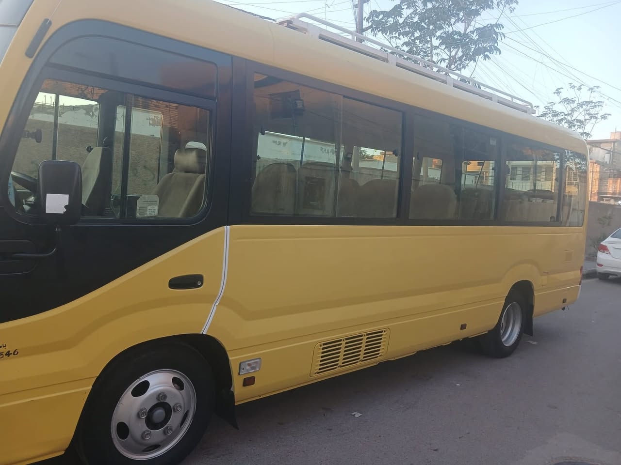 كوستر فيرنا 2017 كامله السياره صبغ الكويت كير اكسل مكينه مكفولات مكفوله من الكص السعر 395 بيه مجال ***********
