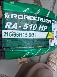 تخم تاير جديد اشتريته وماشديته 215/65/15 سعر التخم كامل 225 الف  بغداد...