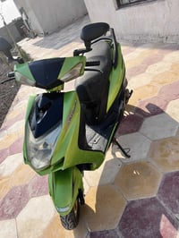 دراجه سكنس صيني سرعه 140 ماشيه 6424 البك لايت لد السعر350 وبيه مجال 07...