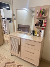 غرفة نوم ٥ قطع • أضرار بسيطة • بسمايه B