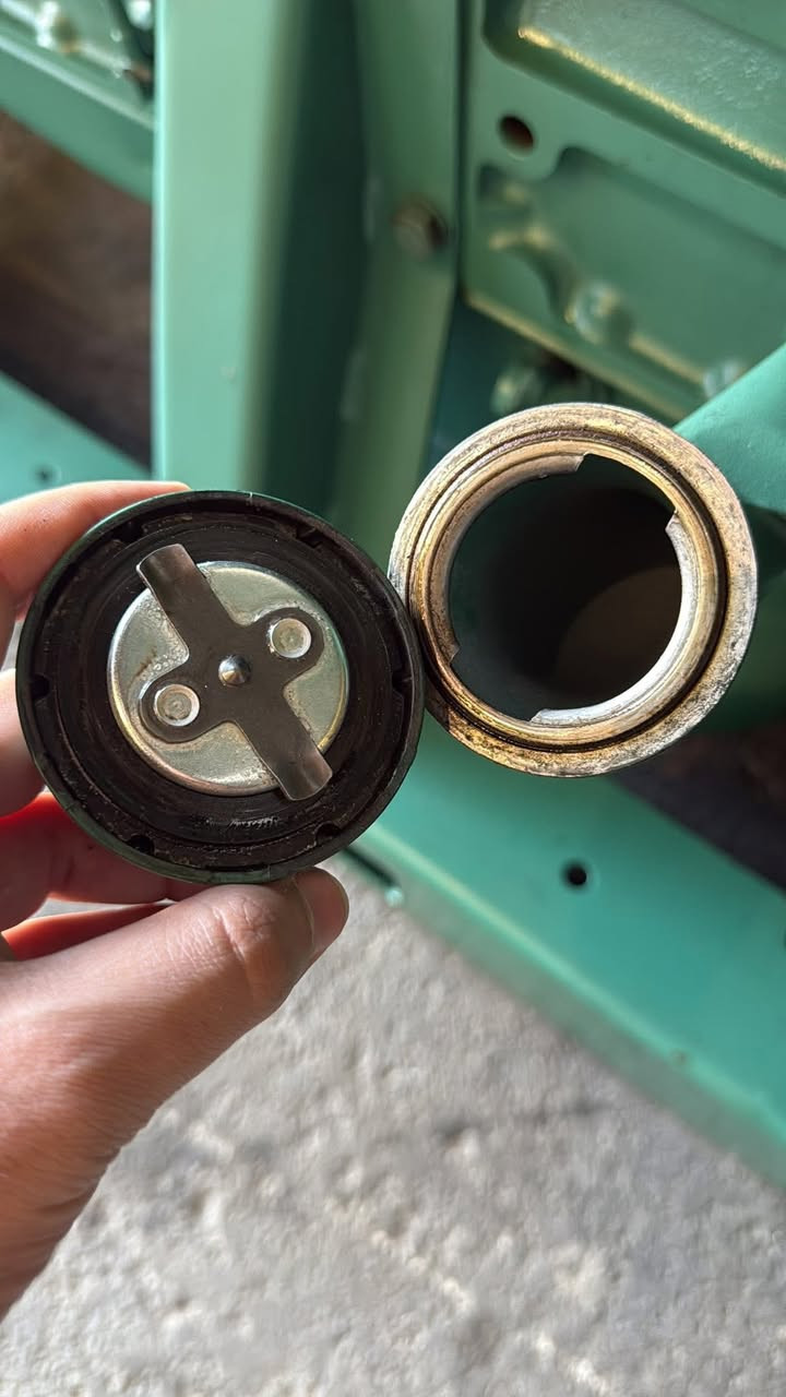 Volvo TAD1631 D16
500 Kva

***********
***********
