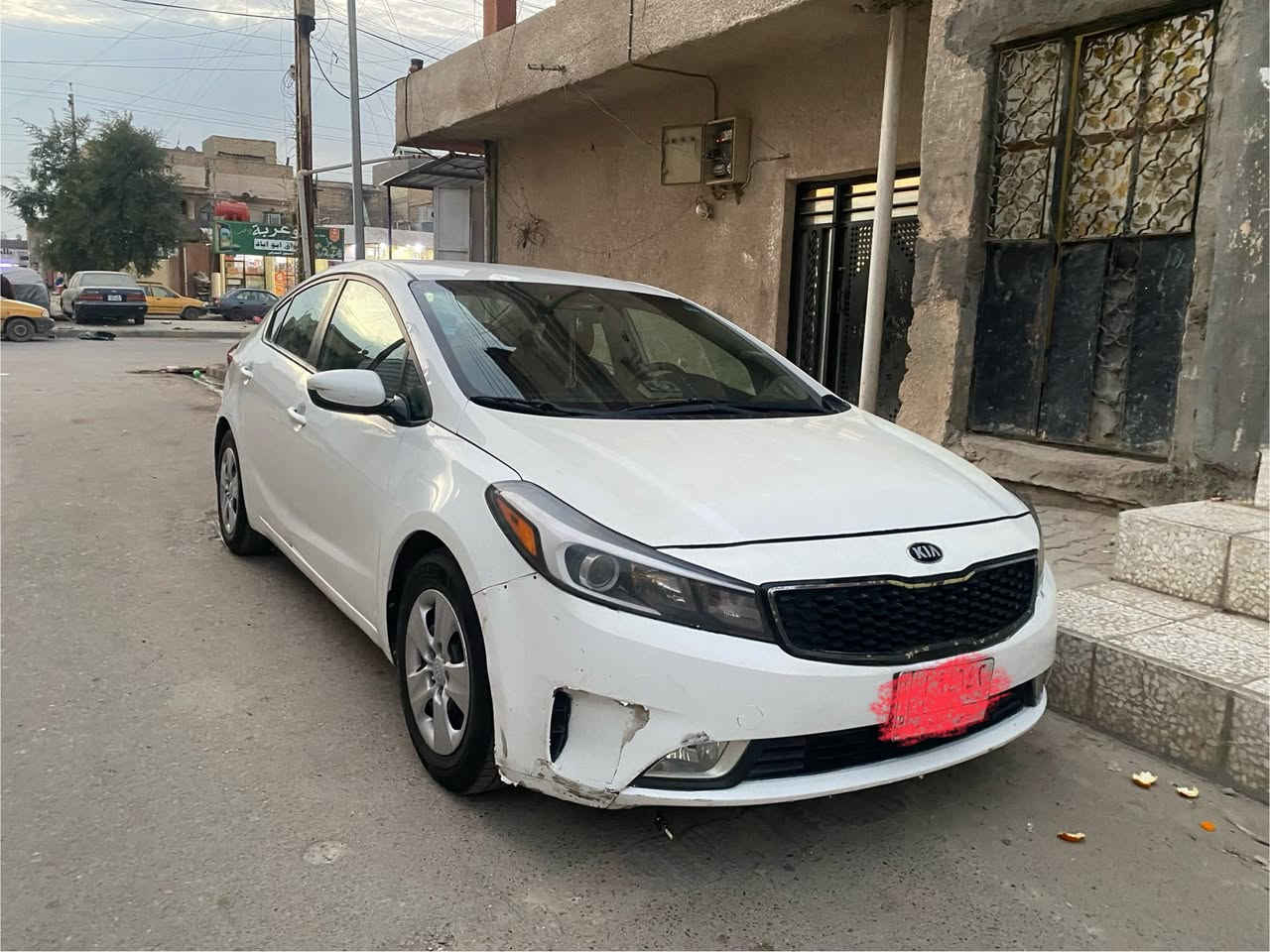 السلام عليكم
فورتي ٢٠١٧

وارد امريكي

ابيض 

رقم الماني  ديالى. مشروع وطني

مكينةً ٢٠٠٠ دوش

تدفئة تبريد 

بيهه خمس قطع 

بدون دواخل ولا حوض ولا لغد ولا شاصي 

سيارة خير من الله 

ماشية ١٥٣ ميل

تحكم ستيرن 

تحكم مري

  

السعر   شدة. وبيهه مجال  

مكاني بغداد  الحسنينة 

 الرقم : ***********
