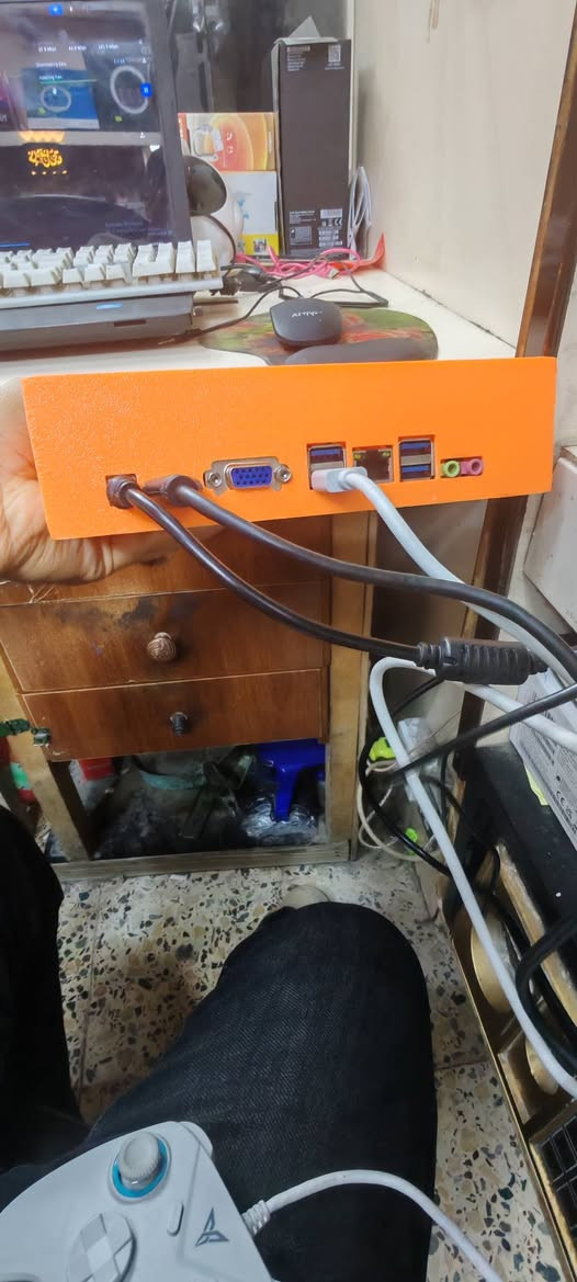 miane pc retro جهاز بي جميع المحاكيات ps2 ps1 psp xbox pc ntendo64 wii sega وبي العاب متخلص ويدعم نضام الخزن جهاز جدا راقي سعرة ١٠٠ بي هارد ٥٠٠ كيكا مدينة الصدر ***********
