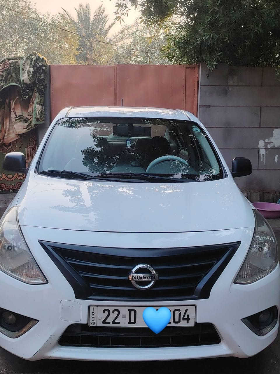 نيسان سني ٢٣   اربيل رقم جديد سنويه جديده تحويل ثاني يوم  السياره جديده بمعنى الكلمه بيهه شبر بالجاملغ الخلفي متصرف عليهه الف جاهزه بوجهك للشارع سياره مصروف عليهه مضخمات لدادات داخليه شاشه بلعافيه للي ياخذه ***********
السعر١١٨ وبيهه مجال حك الجيه
