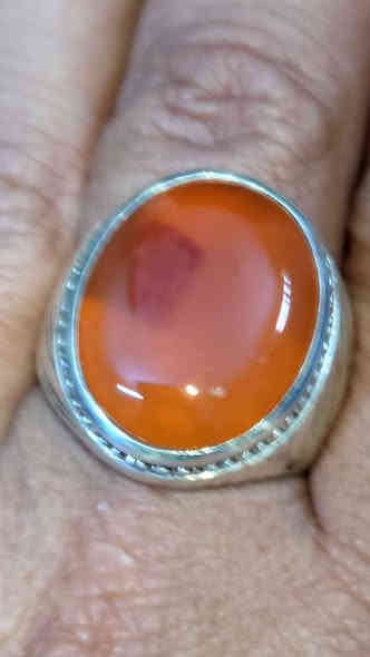 عقيق يماني طبيعي صياغة يدوي السعر 55الف العنوان بغداد زعفرانية فضه 925الهاتف *********** بغداد
