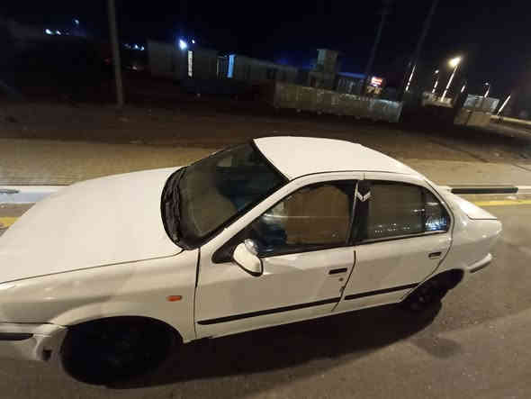 السلام عليكم. سياره للبيع سمند محور بيكاشو . 2012 . السنوية منتهية. عليه غرامات 350 ع المشتري . محرك مكفول صارله 5اشهر من شديته . بس الكير النمره ال5 ما طيح ما اعرف شنو السبب . وبيه تأخير بل  التشغيل بس اذا تحمه شوي تصفه كلش .  . السعر 28 وبيه مجال للشراي وهاذ رقمي للاستفسار ***********
