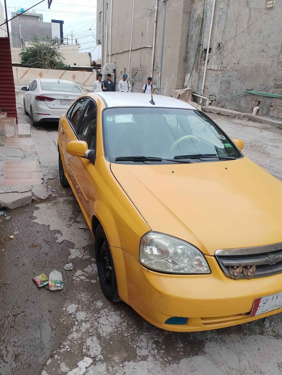 السلام عليكم شوفليت اوبتر 2010 تكسي رقم بغداد بسمي السيارة خير من الله السعر 60وبيهة مجال بسيط للاستفسار ***********
