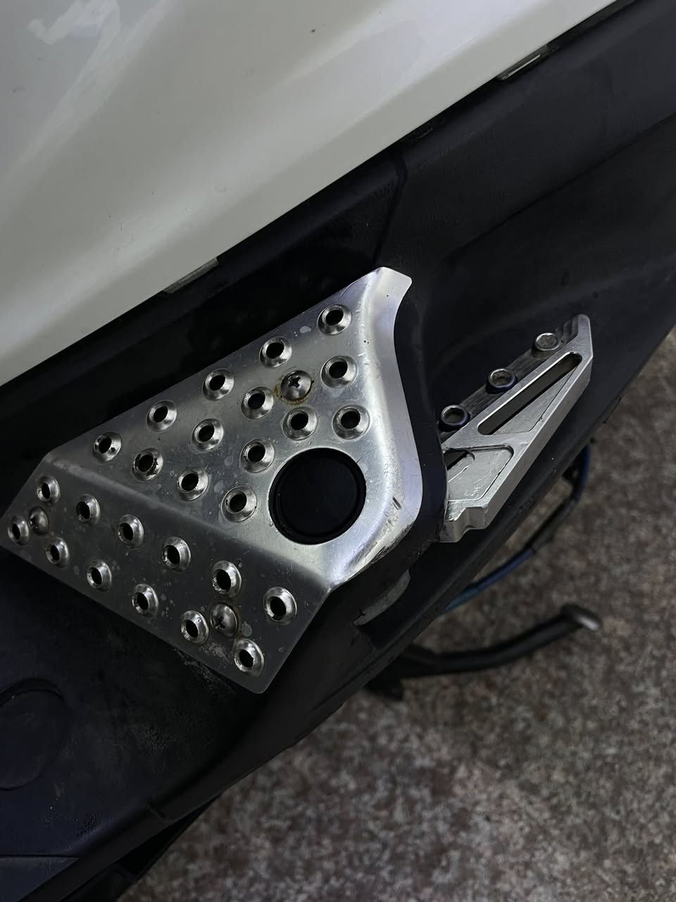 طلاعات سكنس فحل للبيع تفاصيل خاص او اتصال عل رقم ***********
