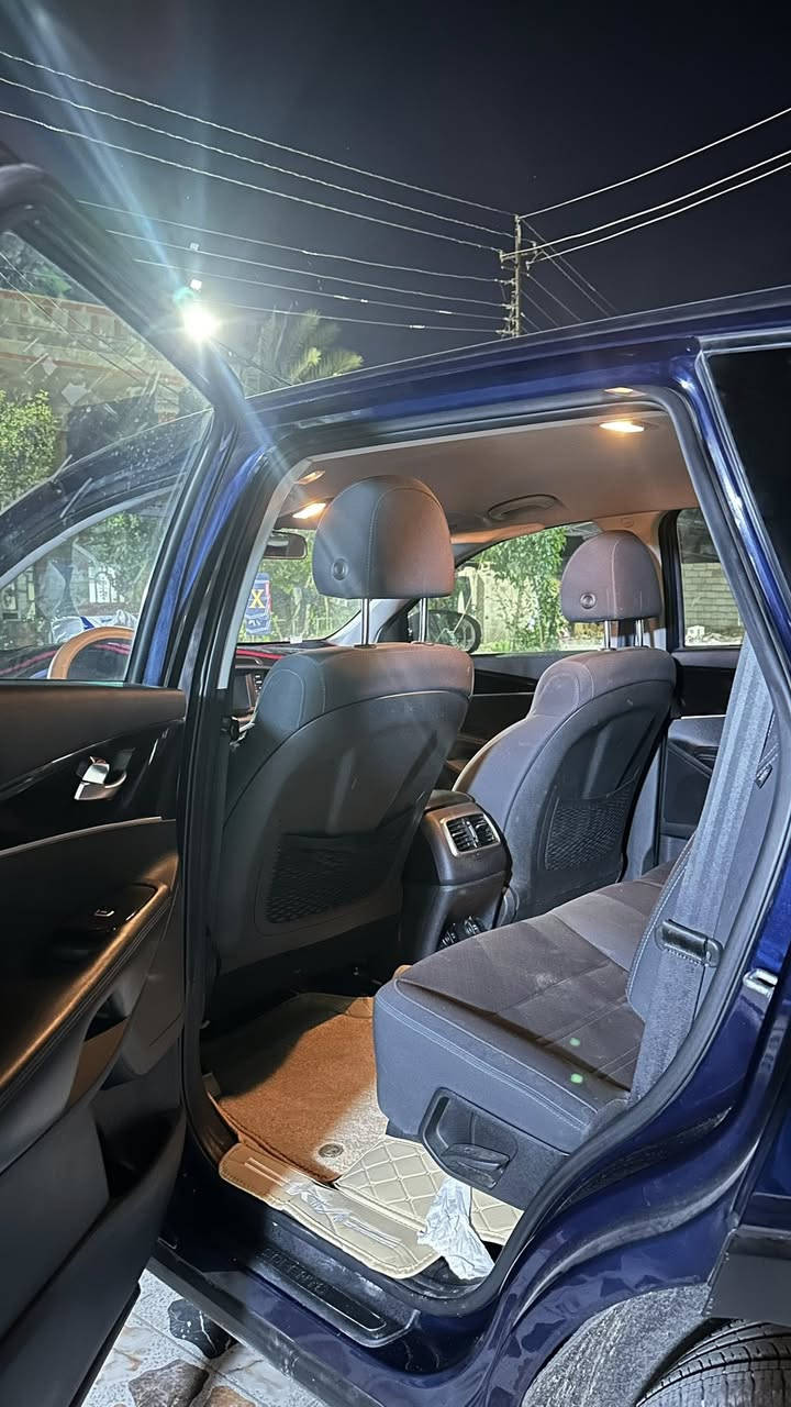 السلام عليكم سورنتو موديل 2019 وارد امريكي حادثة فقط دعامية امامية
محرك 6سلندر 

٧راكب 

٣ قطع تبريد 

سبورت 

إيكو

كراسي كهربائي 

شاشه أصلي 

أريل نفكيشن 

ثلاجه 

جي بي اس 

حساس امامي 

حساس خلفي 

كامره خلفيه 

لايت ٣ عدسات 

بك لايت لد 
السعر 22,500
هـ ‭٠٧٨٢ ٤٨٣ ٧٣٤٩‬
