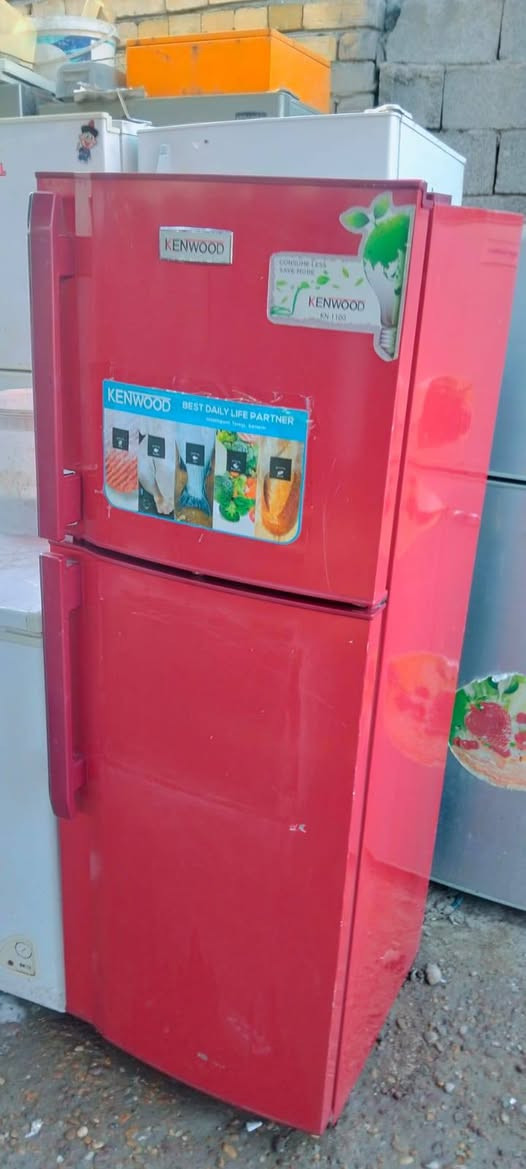 #ثلاجات #مستخدمه #للبيع نضيفات جدا 
حجم كبير وصغير فووول تجميد وتبريد وعلى الفحص والضمان العنوان بغداد المشتل مجمع فدك قرب المجلس البلدي رقم #ابوعلي للاستفسار «***********»
