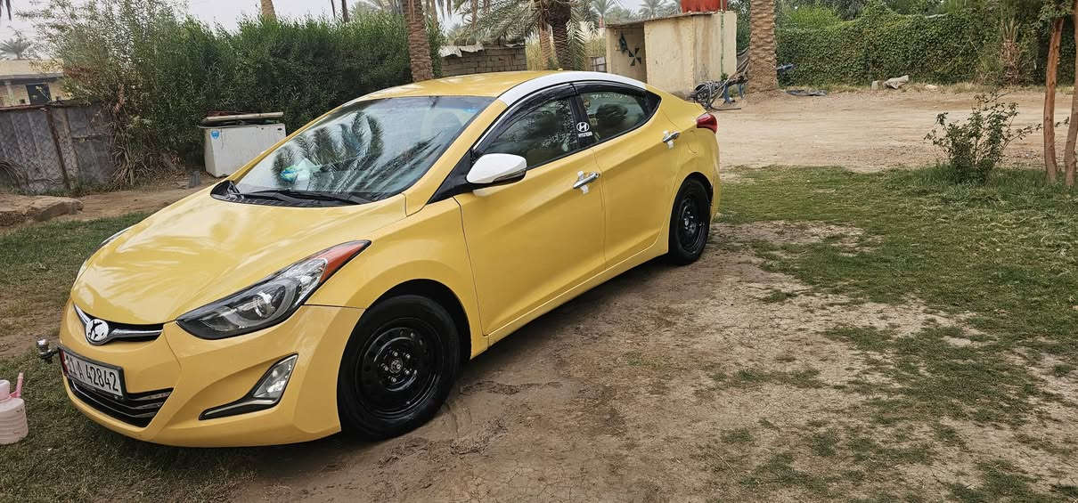 النترا موديل 11رقم بغداد جديد سنويه 30 امريكي بيه قطعتين جاهزة من كلشي كير مكينه تبريد ثلج مكان حله مهناويه سعر 80لتصال***********
