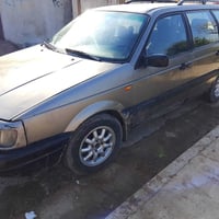 سيارة باسات للبيع موديل ٩١ رقم الماني مكينة 0/8  سيارة جاهز    0770182...