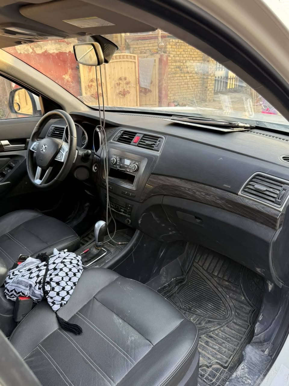 للبيع بايك X65 موديل ٢٠٢١ رقم بابل سياره مكفوله من الضرر باسمي السياره كامله من كل شي السعر خاص مكان السياره /حله ابي غرق رقم الهاتف ***********
