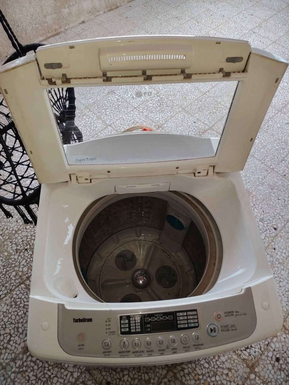 غساله ملابس👗👚👖
ماركه LG شغاله
مكان غساله شعب حي تجار خلف جامع بداية 
فرع محمد مضمد 
*********** بغداد, العراق
