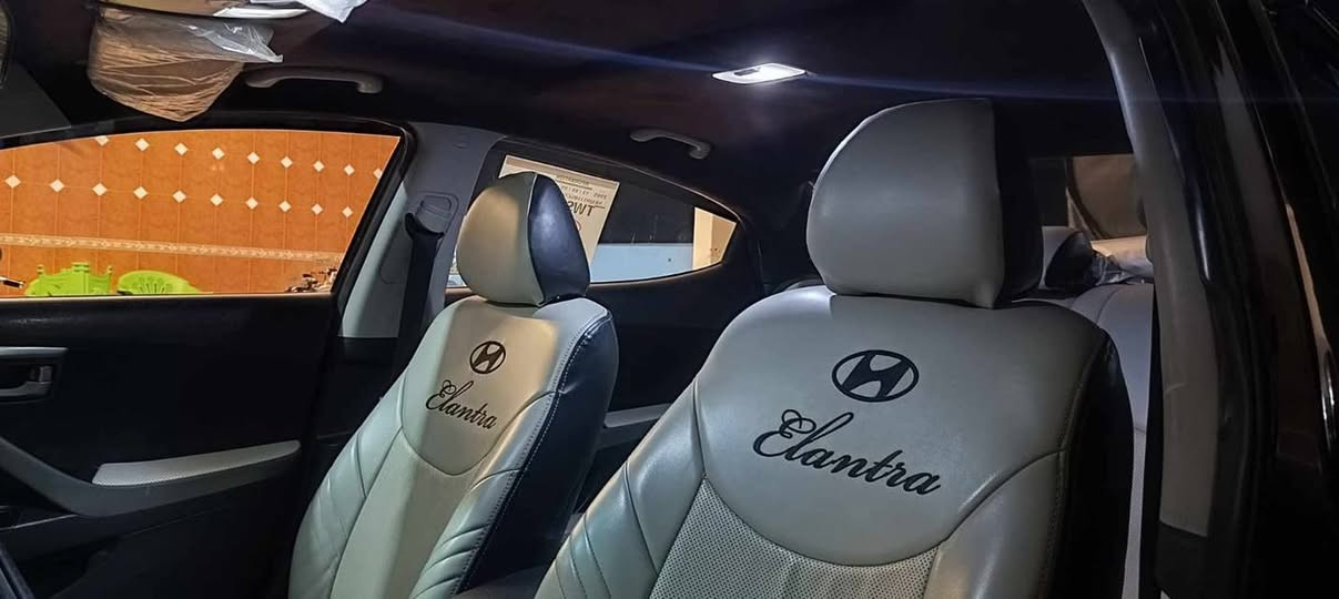 سلام عليكم النترا 2015  وارد امريكي رقم بغداد الانكليزي مصفره ه حادث  جاملغ امبدل بلاد  والسونار موجود   محرك 1800
 GDI  الموصفات سلايت  تحكم تغليف كشن الارضية السياره جاهزه مابيهه اي نقص  السعر105 وبيهة مجال للشراي  مكاني بغداد ابو اغريب  ***********
