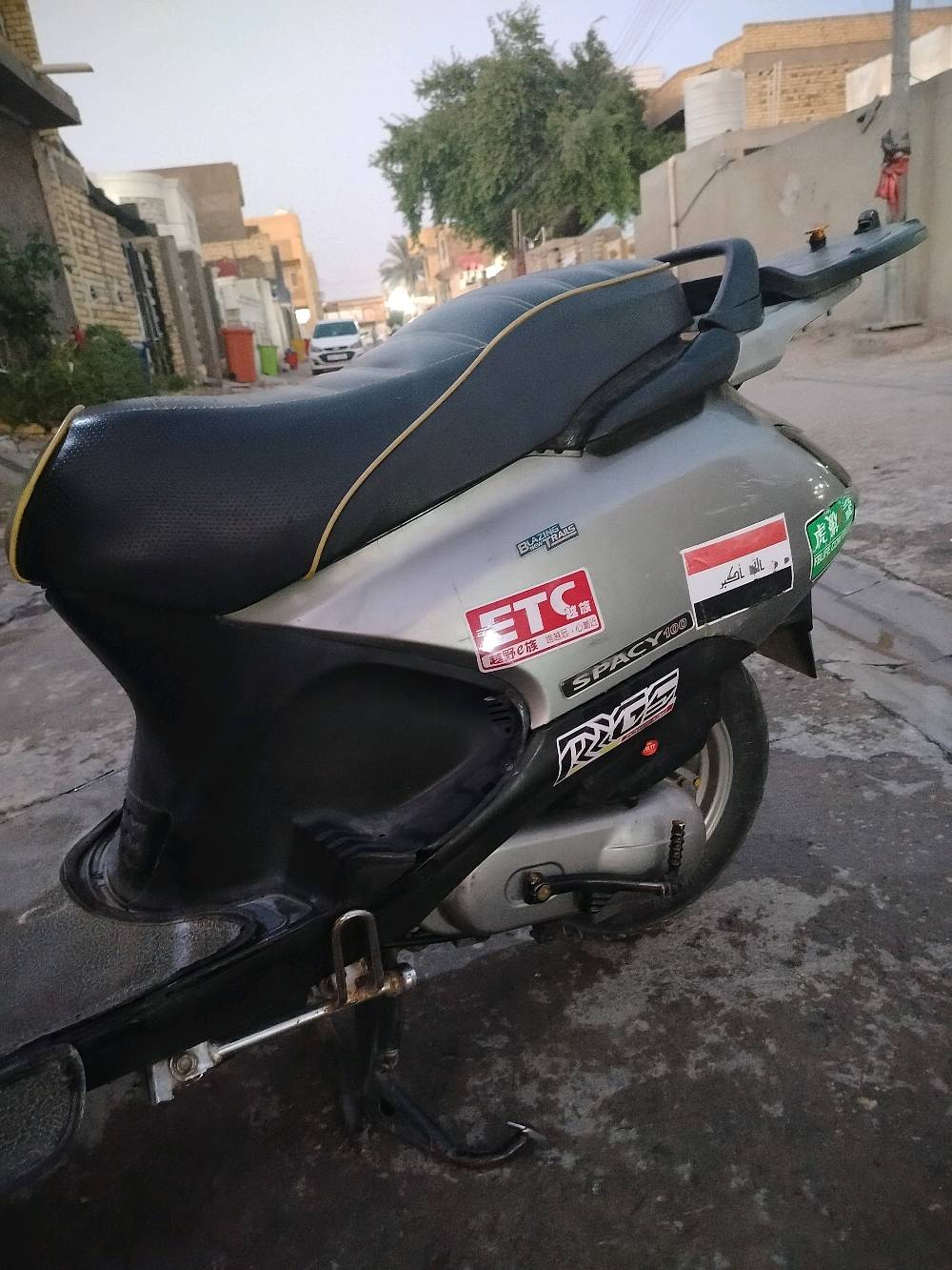 اعاده نشر بسبب الوعود الكاذبه تخابرني احذف المنشور وجايك عوف هل سوالف
سبيسي ياباني للبيع مفتوحه رايمر كهربائيات شغاله من طول للطول عليها كلجات رياضي ادامه جديده  والاستفسار اكثر  خاص اخوان ملاحظه الدراجه مو لونين لا البجم مغلف كاربون فايبر